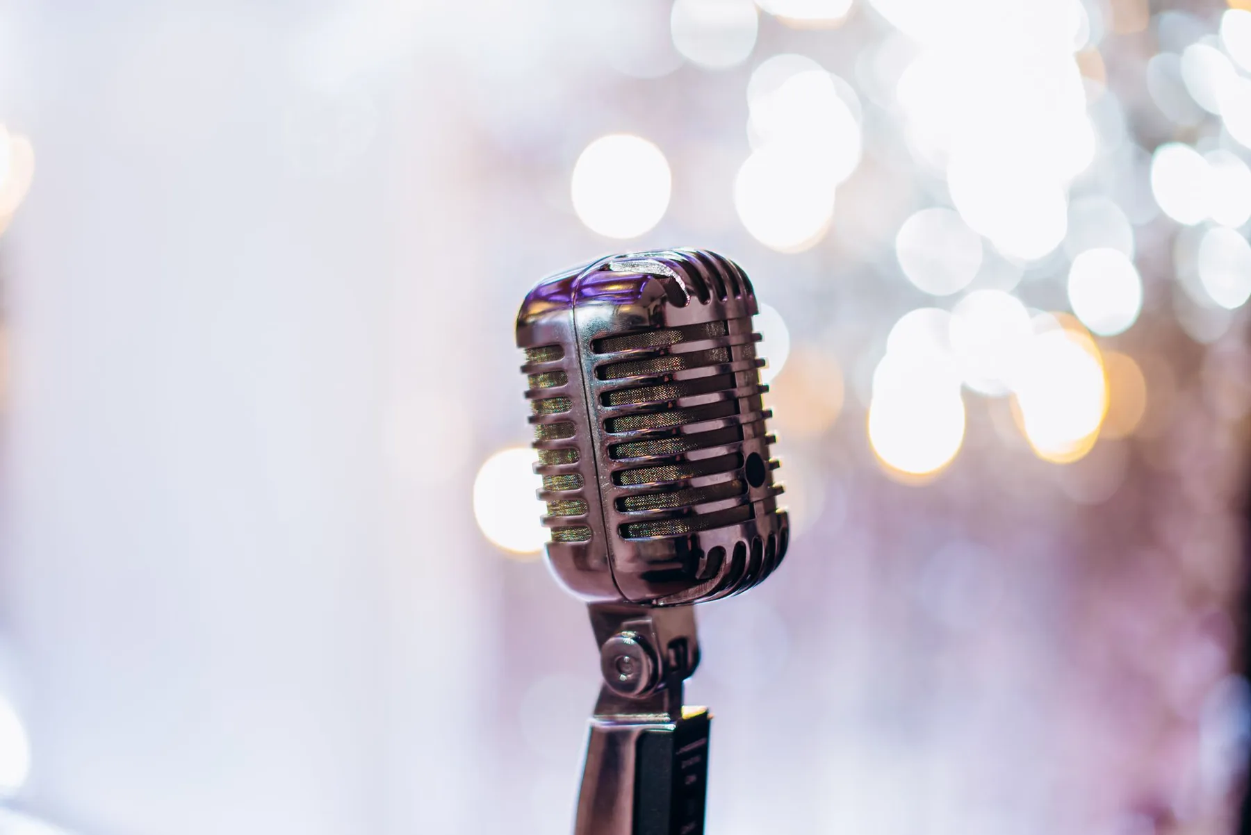 Micro vintage pour performance chorale Micro vintage pour performance chorale