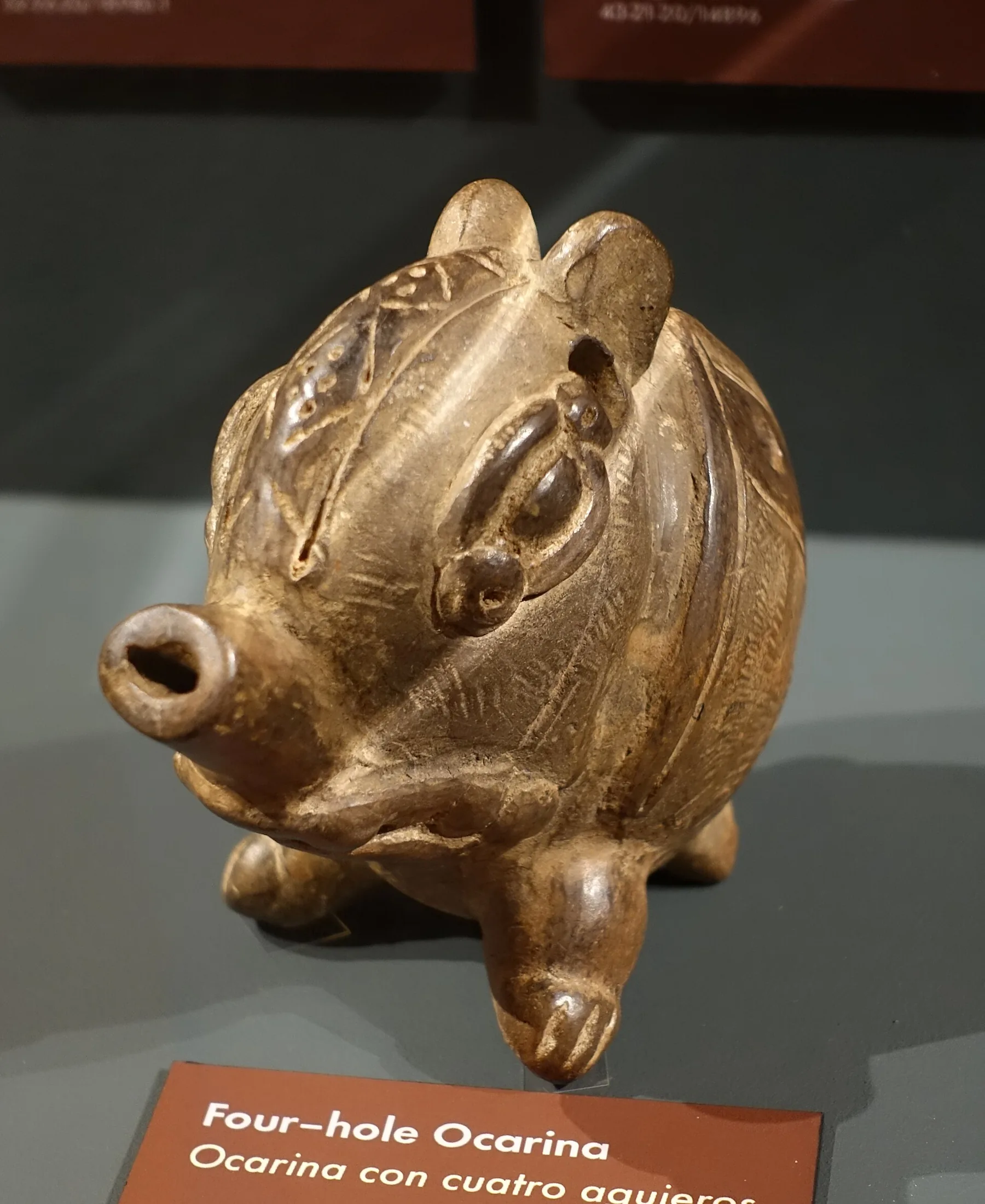 Ancient four-hole ocarina Ancient four-hole ocarina